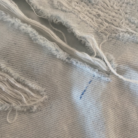 American Eagle Button Up denim shorts - Picture 3 of 6